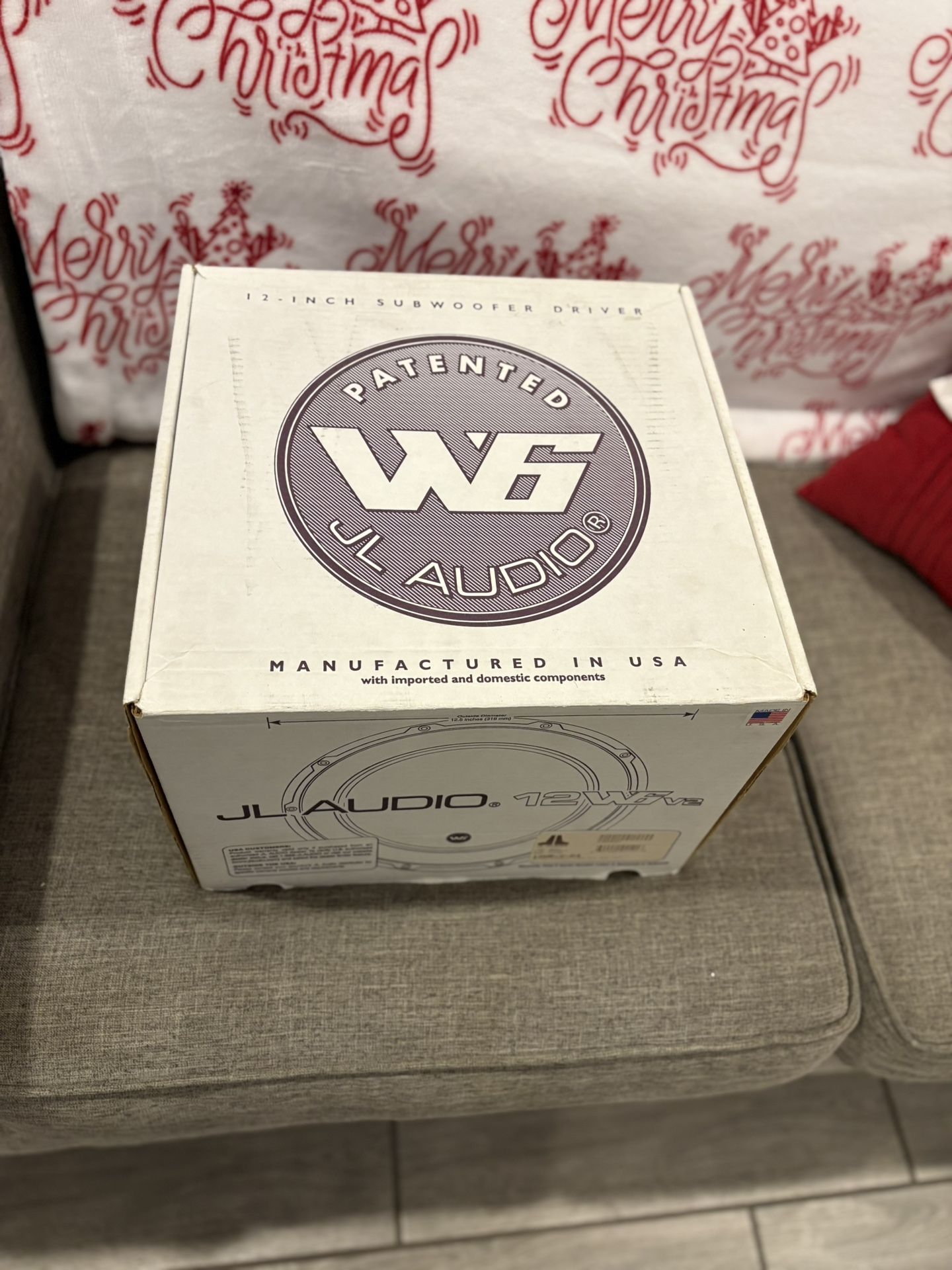 Jl Audio 12w6 Whit Custom Ported Box