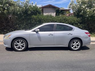 2011 Nissan Maxima S Sedan