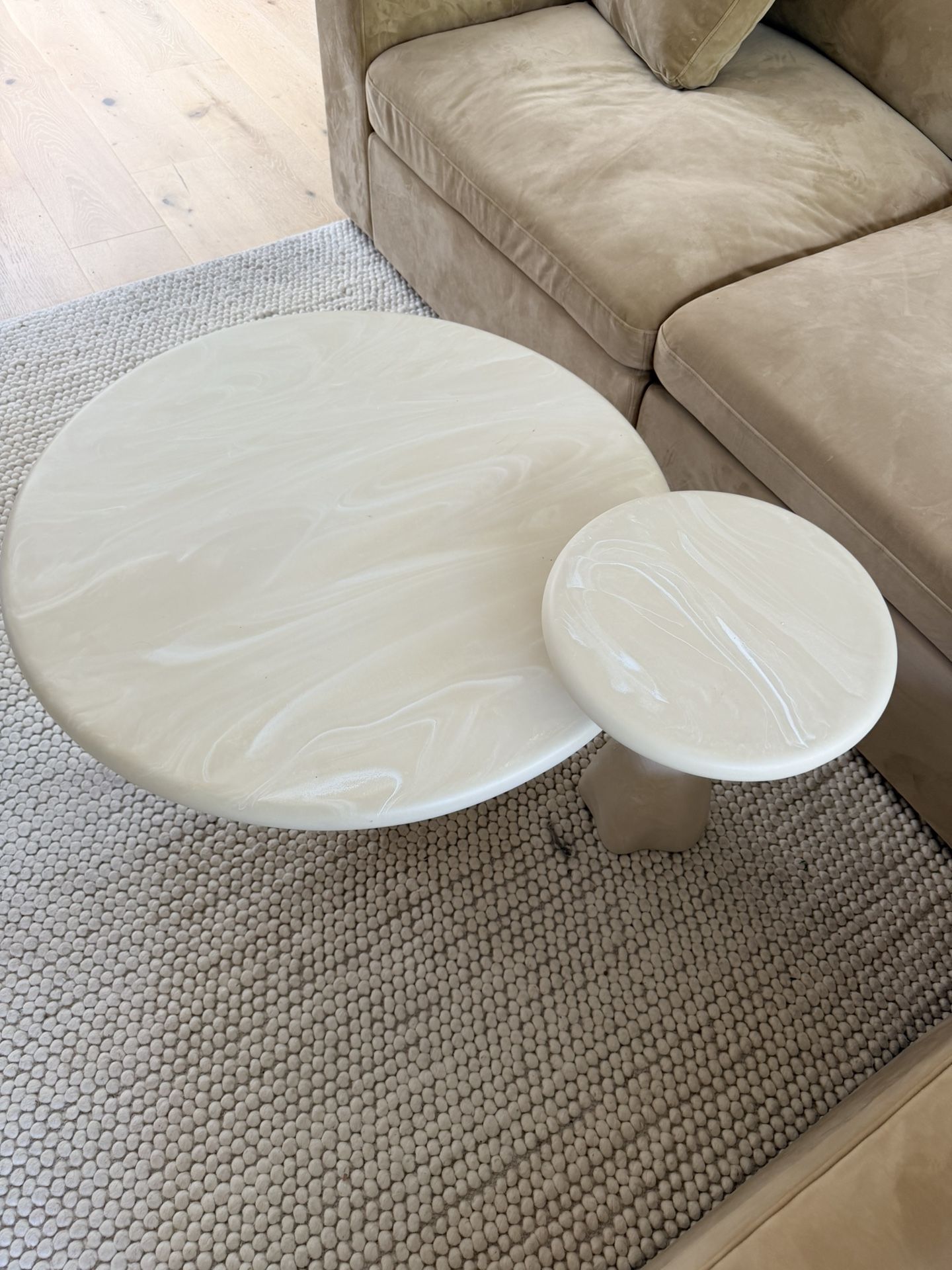 Espira Round Cream Marbled Resin Tables