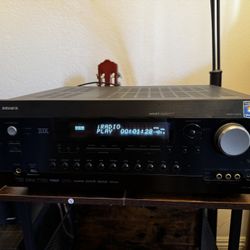 Onkyo Integra 40.1	7.1-channel AV Receiver