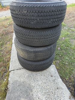 Set Of Four Continental Lt 275-65-R18 Tires