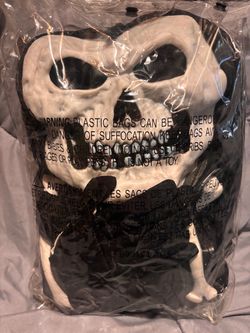 KIDS SKELETON COSTUME SIZE M (8-10)