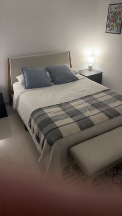 Bed frame + Mattress