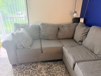 Sectional couch