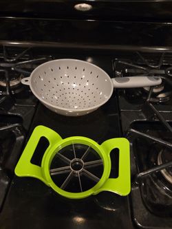 Pending sale tomorrow  - strainer and apple cutterStrainer and apple cutter
