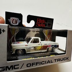 M2 Machines Spirit Of 76 Exclusive 1976 GMC High Sierra 1/64 Squarebody WMTS24
