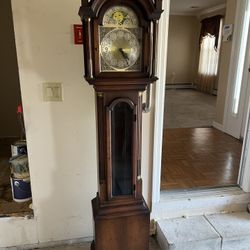 Grandfather Clock - Not Sure Works 