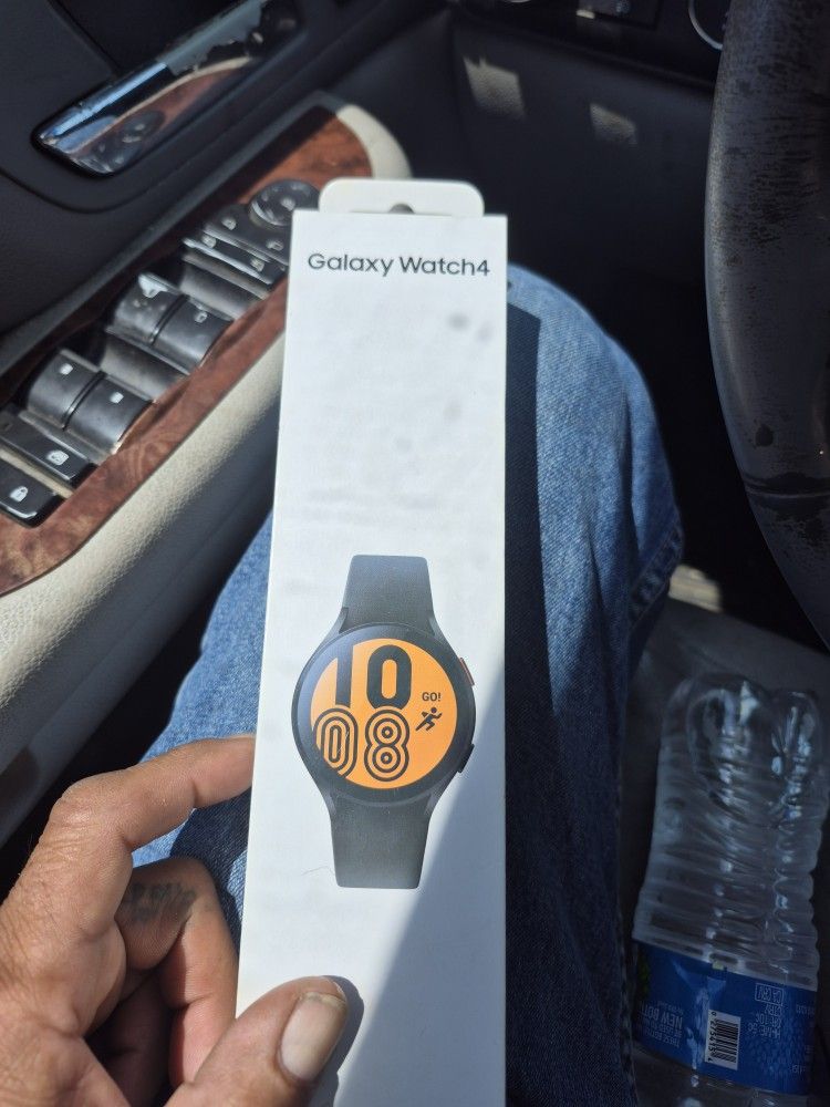 Samsung Smart Watch Series 4