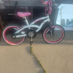 Hello Kitty Bike