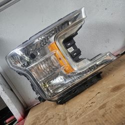2018 2020 ford f150 right side oem ford f150 right side oem Halogen Headalogen Headlight 