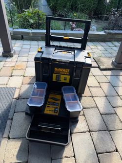 Dewalt 2.0 Toughsystem Rolling Toolbox