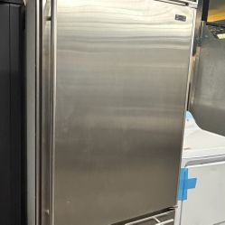 Sub Zero Stainless Steel Built In 36” Bottom Freezer Refrigerator Used 