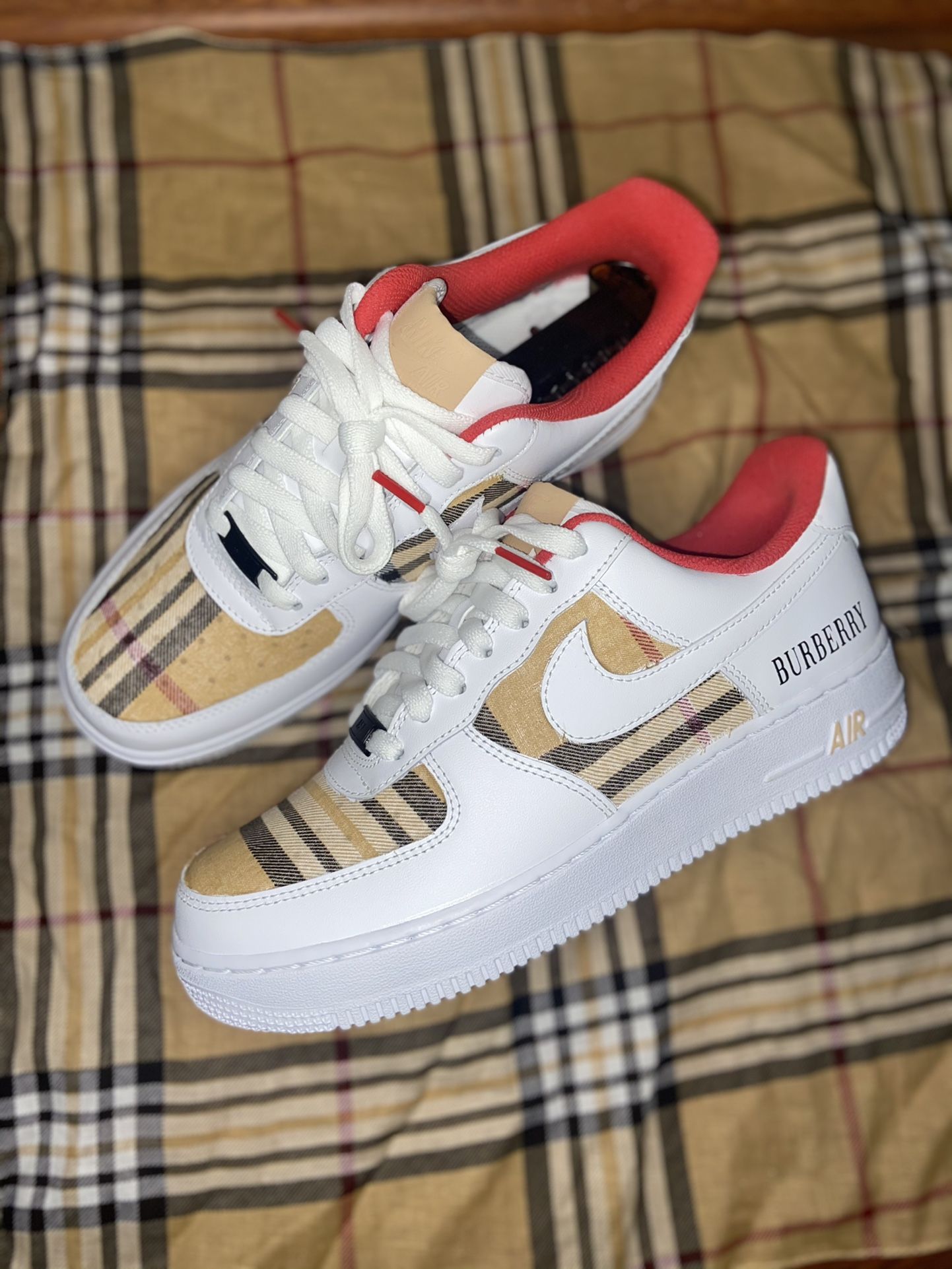 Custom Burberry AF1 Sz 10.5