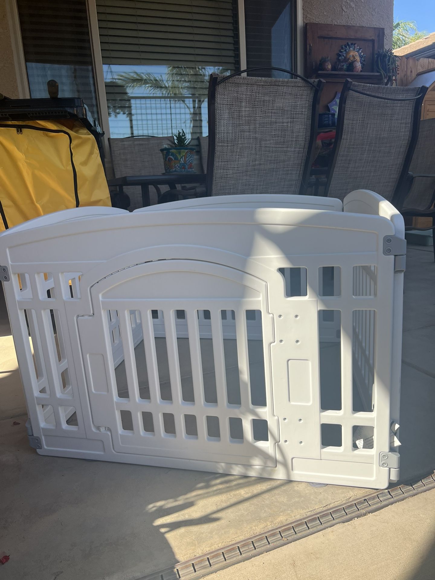 Animal Crate For Puppies Or Kittens