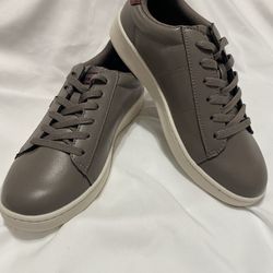 Ben Sherman Hampton Sneakers 7.5D Gray & White