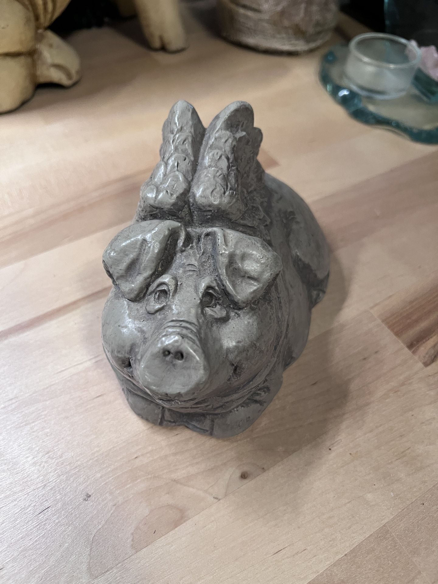 🐖 “Piggy Angel” Statue by The Stone Bunny Inc. – Handcrafted Garden or Home Décor
