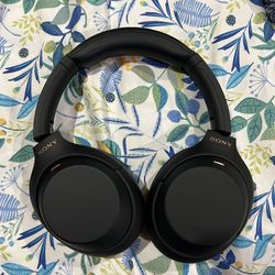 Sony XM-4 Headphones