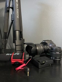 Canon EOS Rebel T7i DSLR Camera Bundle