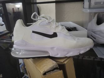 NEED CASH FIRST WITH CASH TAKES ITNike 270 React Size 11