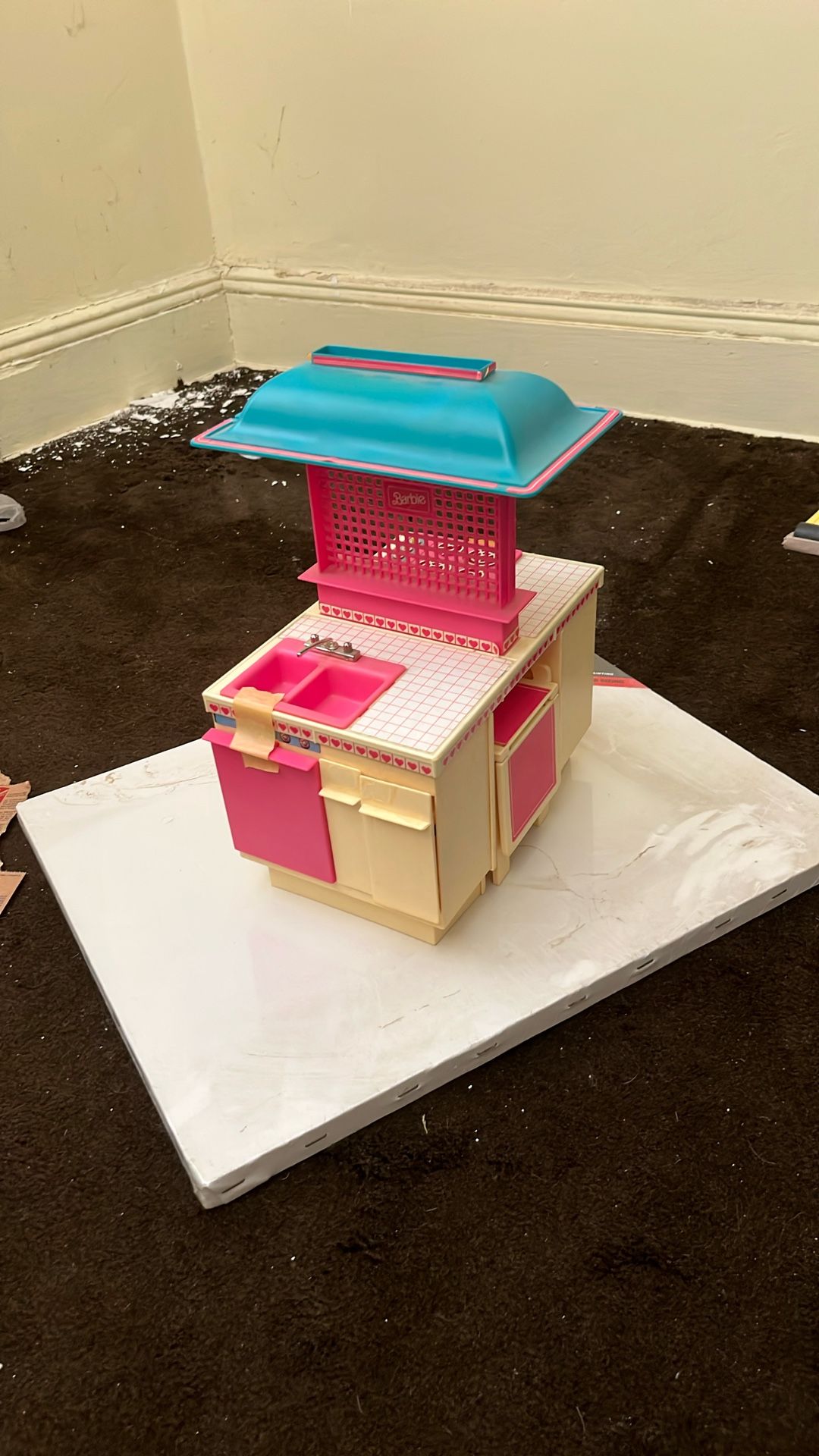 Barbie Original Kitchen
