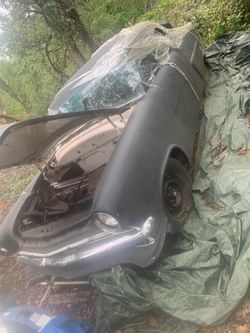 1953 Ford Crestline