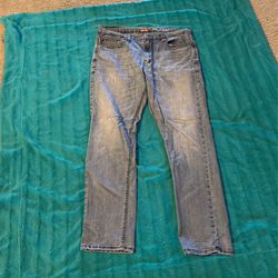 Men’s Levi’s Jeans