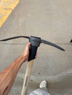 Husky Pick Axe