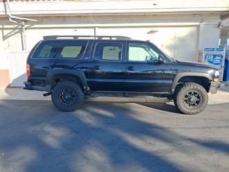 2003 Chevrolet Suburban