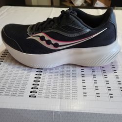*NEW* Saucony Women Cohesion 18 Shoes Sneakers Black Magenta Women's Size 6