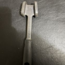 OXO Good Grips Meat Tenderizer Hammer Mallet Long Easy Grip Handle