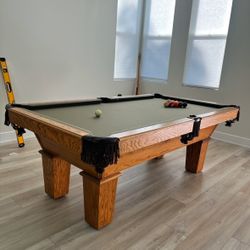 Pool Table 8ft ( Free Delivery & Set Up & New Color Felt Of Your Choice