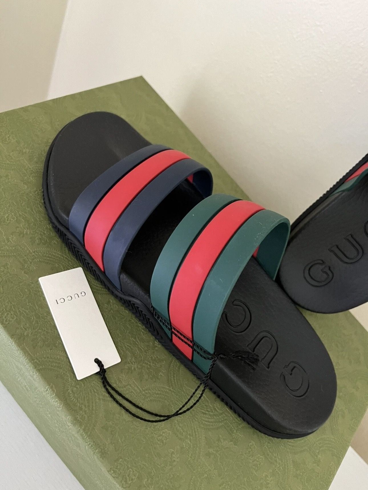 Gucci Agrado GRG Rubber Slide 11.5