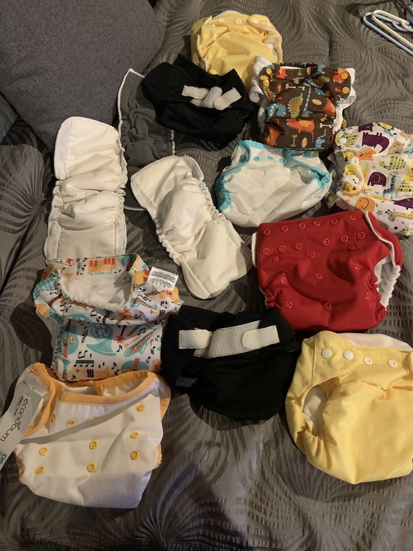 Cloth diapers 