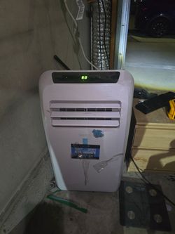 AC Unit..  330 or Best Offer
