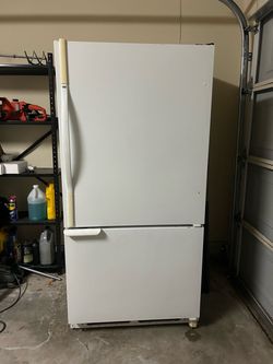 White Amana Refrigerator
