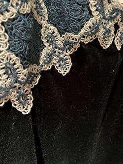 zara green velvet embroidered dress DARK GREEN VELVET ABAYA main image 0