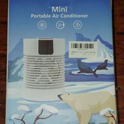 Small Mini Fan Air Conditioner Uses Ice 