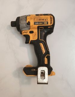 DeWalt DCF 886 Cordless Impact Driver (Tool Only)
