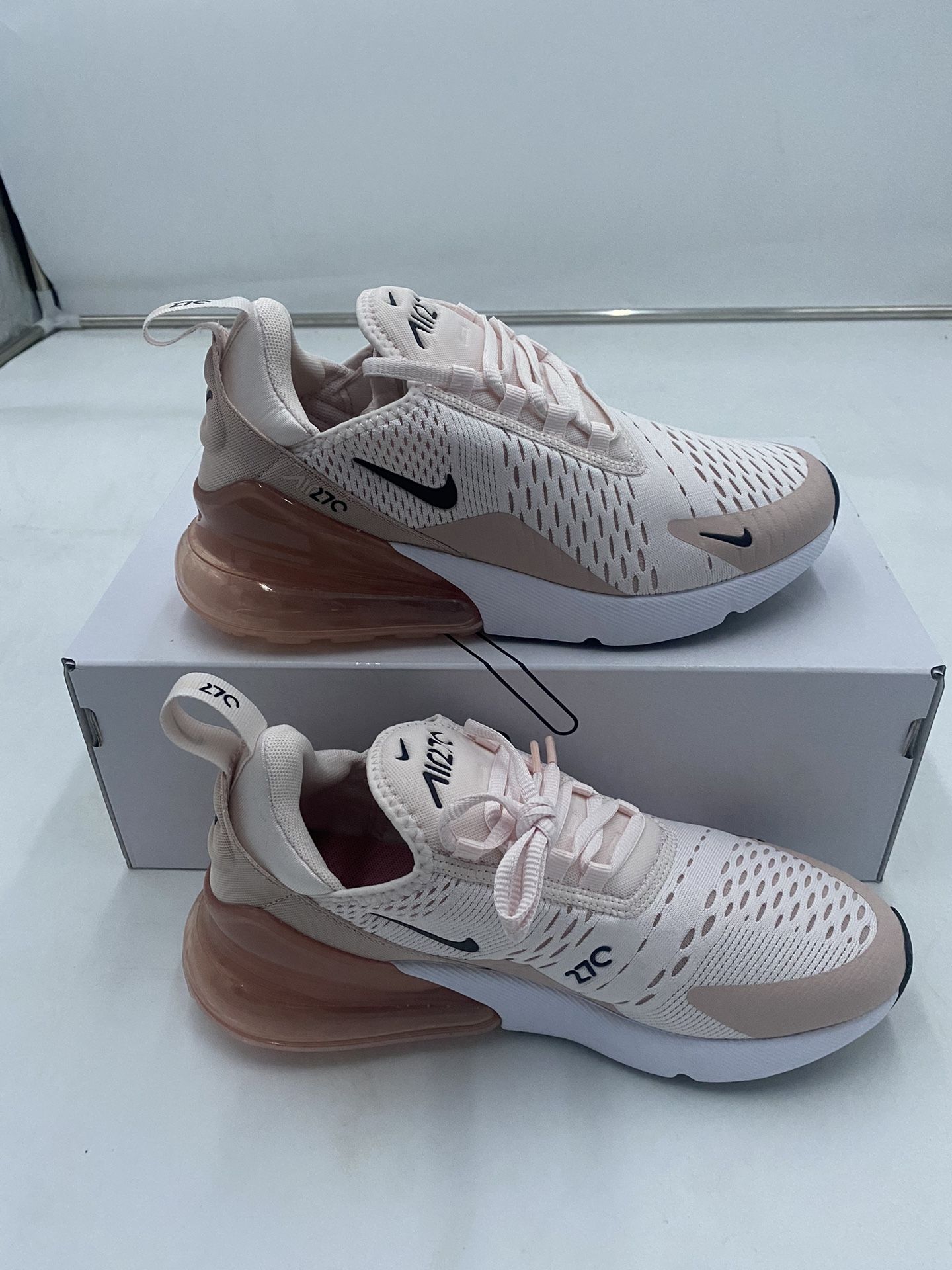 Nike Air Max 270 ( Women’s)