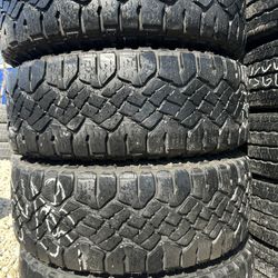 265-70-16 Goodyear 