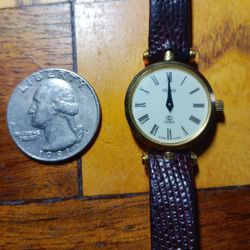 Vintage Ladies Gucci Quartz Watch No Box