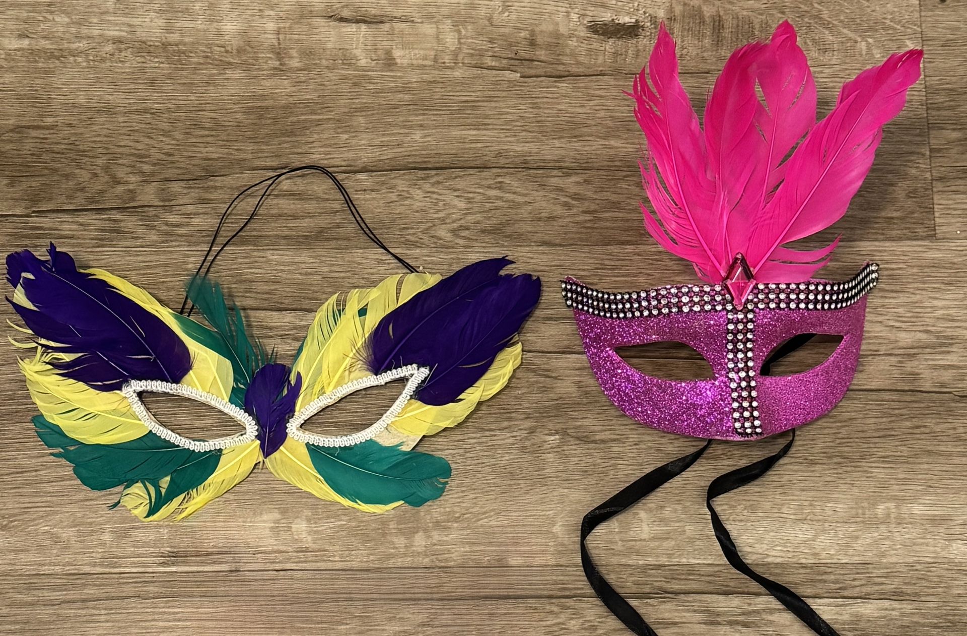 🎭 Masquerade Masks, Feathers, Sparkles (brand new)