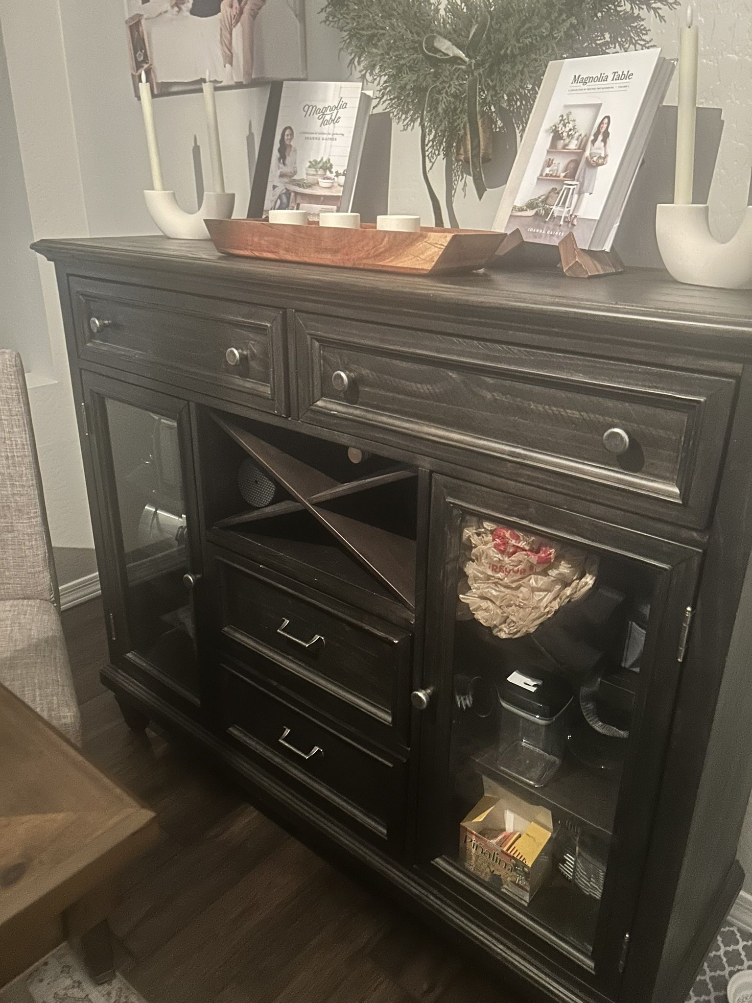 Dining Room Buffet Cabinet/Sideboard