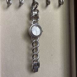 Chain link watch