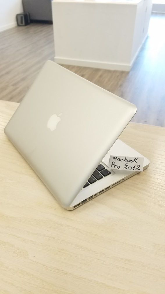 Apple MacBook Pro 2012