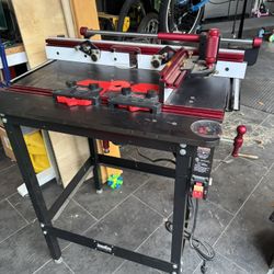 Jessem Router Table With Tons Of Extras. 