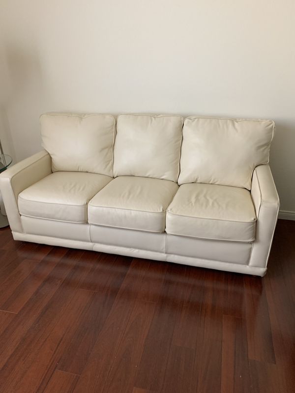 Like new Lazy Boy Kennedy Model Slumber Sleeper Air Mattress Queen size