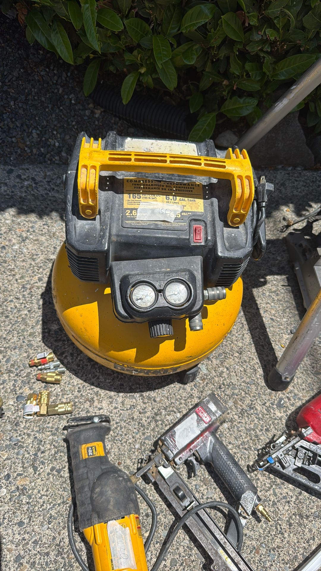 Dewalt Compressor