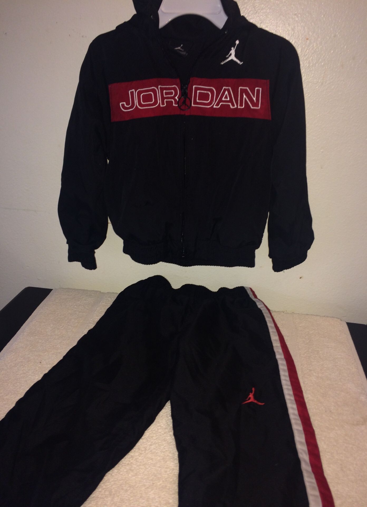 Jordan Toddler boys suit