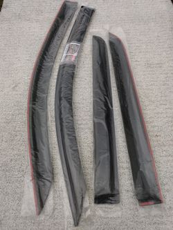Colorado/Canyon Vent Visors/Rain Guards. Cash Pickup